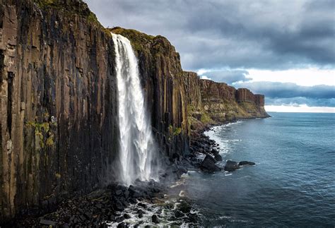 Top Famous Examples Of Waterfalls You Need To See